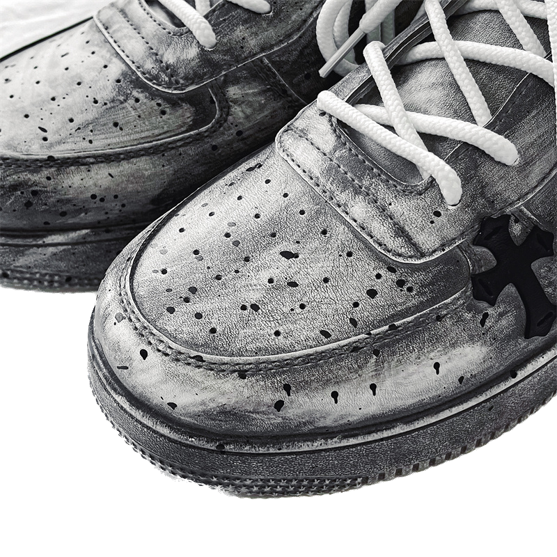 CROSS SNEAKERS HeartForSneakers